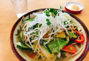 Q.石垣島で野菜そばのおいしいお店は?